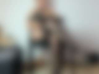 Live cam show with BRENDAMILFHOT - Pantyhose on Camsoda.co