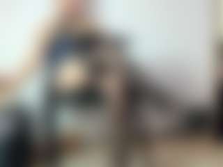 Live cam show with BRENDAMILFHOT - Bedroom Mature on milfzrlive.com
