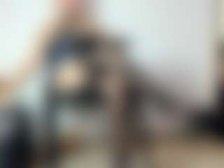 BRENDAMILFHOT's Live Sex Cam Show