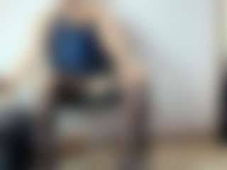 BRENDAMILFHOT's Live Sex Cam Show