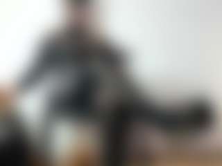 Live cam show with BRENDAMILFHOT - Mature on iamadamtest123.com
