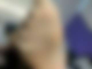 Live cam show with BRENDAMILFHOT - Middle Aged on x69.live