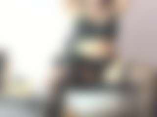 BRENDAMILFHOT's Live Sex Cam Show
