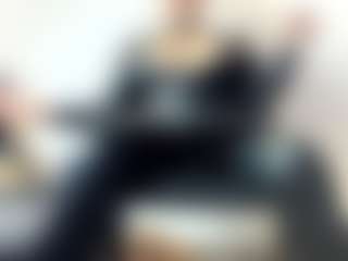 BRENDAMILFHOT's Live Sex Cam Show