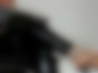 BRENDAMILFHOT's Live Sex Cam Show