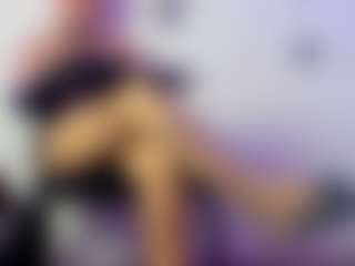 Live cam show with BRENDAMILFHOT - Brown Hair MILF on Cam Slut