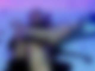 BRENDAMILFHOT's Live Sex Cam Show