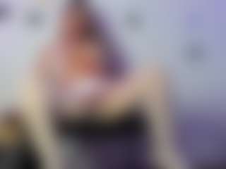 Live cam show with BRENDAMILFHOT - Blonde Hair Middle Aged on Soda Cam
