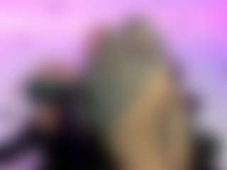 Live cam show with BRENDAMILFHOT - Blonde Hair Middle Aged on xplaylive.com