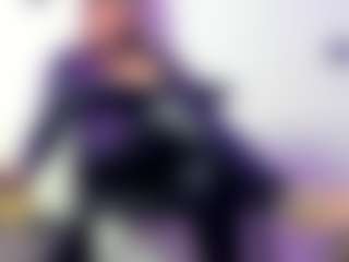 BRENDAMILFHOT's Live Sex Cam Show
