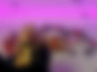 Live cam show with BRENDAMILFHOT - Normal on liverealitysex.com