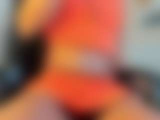 Live cam show with DANISHA-XX - Black on AdultVida.com