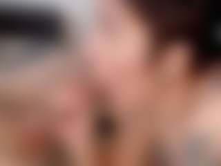 Live cam show with strong1couple - Tease on madthumbs