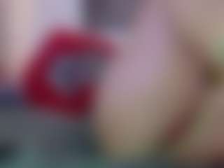 Live cam show with VALKIRIA - Arab BBW on Camsoda