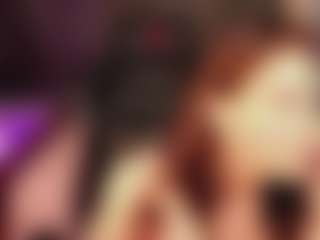 MichelMomsen's Live Sex Cam Show