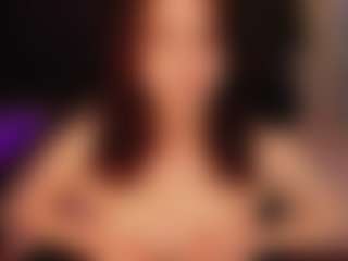 MichelMomsen's Live Sex Cam Show