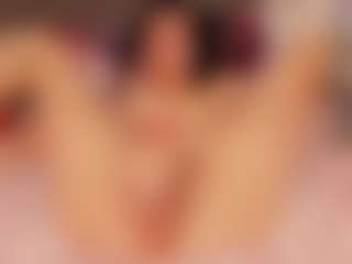 MichelMomsen's Live Sex Cam Show