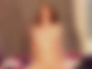 MichelMomsen's Live Sex Cam Show