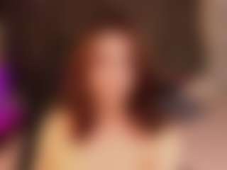 MichelMomsen's Live Sex Cam Show