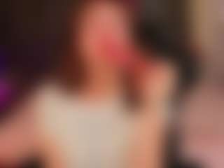 MichelMomsen's Live Sex Cam Show