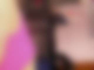 MichelMomsen's Live Sex Cam Show