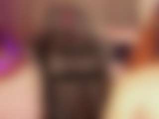 MichelMomsen's Live Sex Cam Show