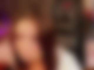 MichelMomsen's Live Sex Cam Show