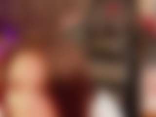 MichelMomsen's Live Sex Cam Show