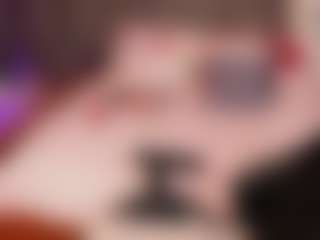 MichelMomsen's Live Sex Cam Show