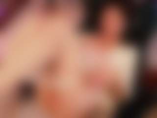 MichelMomsen's Live Sex Cam Show