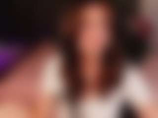 MichelMomsen's Live Sex Cam Show