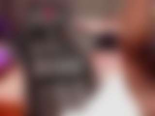 MichelMomsen's Live Sex Cam Show