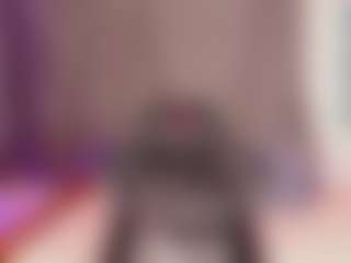 MichelMomsen's Live Sex Cam Show