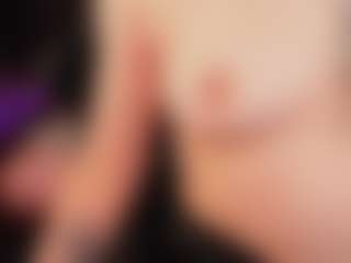 MichelMomsen's Live Sex Cam Show
