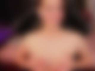 MichelMomsen's Live Sex Cam Show