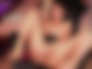 MichelMomsen's Live Sex Cam Show