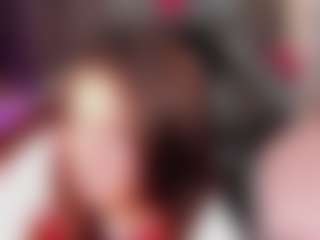 MichelMomsen's Live Sex Cam Show