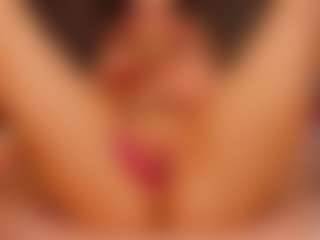 MichelMomsen's Live Sex Cam Show