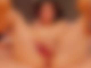 MichelMomsen's Live Sex Cam Show