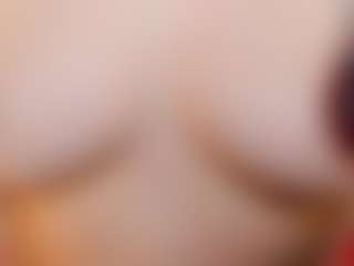 Live cam show with MichelMomsen - Dildo on iamadamtest123.com
