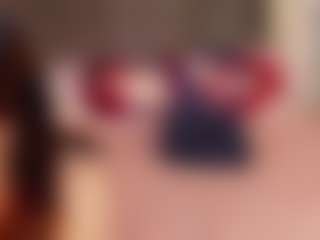 MichelMomsen's Live Sex Cam Show