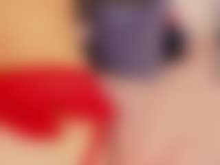 Live cam show with MichelMomsen - Fit on SquirtSoMuch