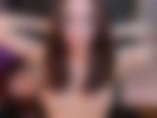 MichelMomsen's Live Sex Cam Show