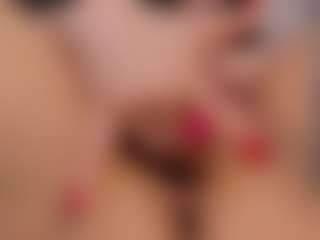MichelMomsen's Live Sex Cam Show