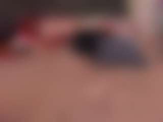 MichelMomsen's Live Sex Cam Show