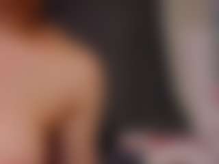 MichelMomsen's Live Sex Cam Show