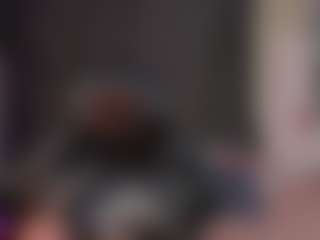MichelMomsen's Live Sex Cam Show