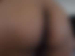 Khaya Parker's Live Sex Cam Show