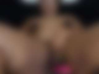 Khaya Parker MILF webcam performer live streaming