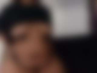 Live cam show with Khaya Parker - Black MILF on TottyGirls